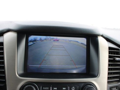 Used 2020 GMC Yukon XL Denali RWD image 38