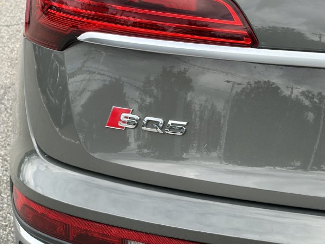 Used 2023 Audi SQ5 Prestige AWD/4WD image 35