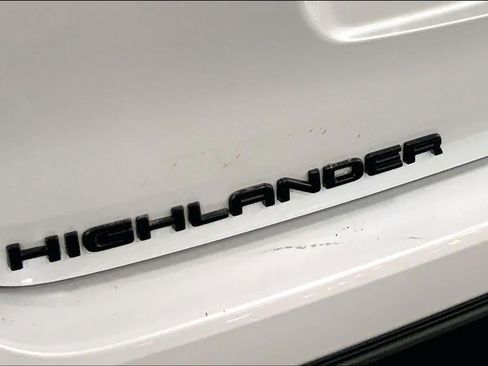 Used 2023 Toyota Highlander XSE AWD/4WD image 31