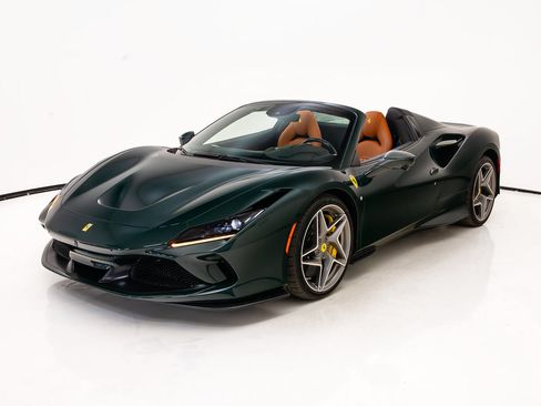 Certified 2022 Ferrari F8 Tributo RWD image 6