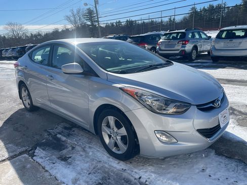 Used 2012 Hyundai Elantra GLS w/ Preferred Pkg 3 image 3