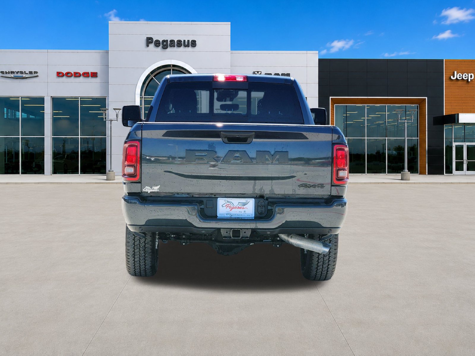 New 2026 RAM 2500 Tradesman AWD/4WD image 8