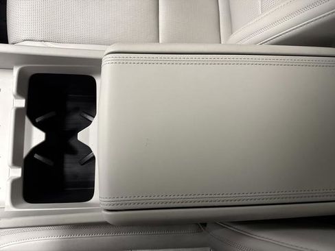 Used 2025 Hyundai Santa Fe Calligraphy image 22