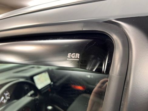 Used 2024 Nissan Frontier PRO-4X w/ Off-Road Protection Package image 30