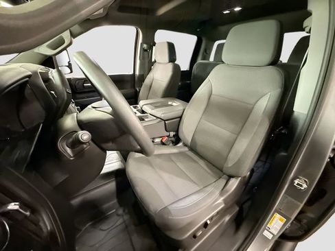 Used 2026 Chevrolet Silverado 2500 Custom w/ Custom Value Package image 20