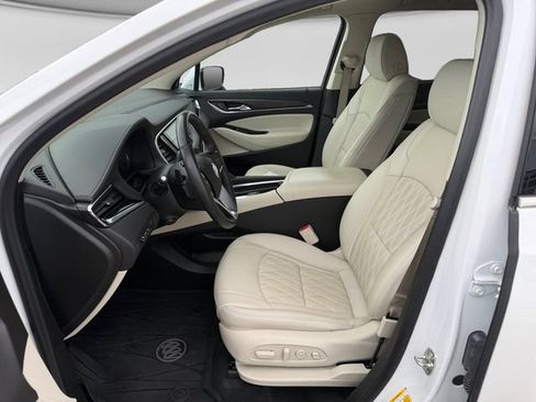 Used 2023 Buick Enclave Avenir w/ Avenir Technology Package AWD/4WD image 12