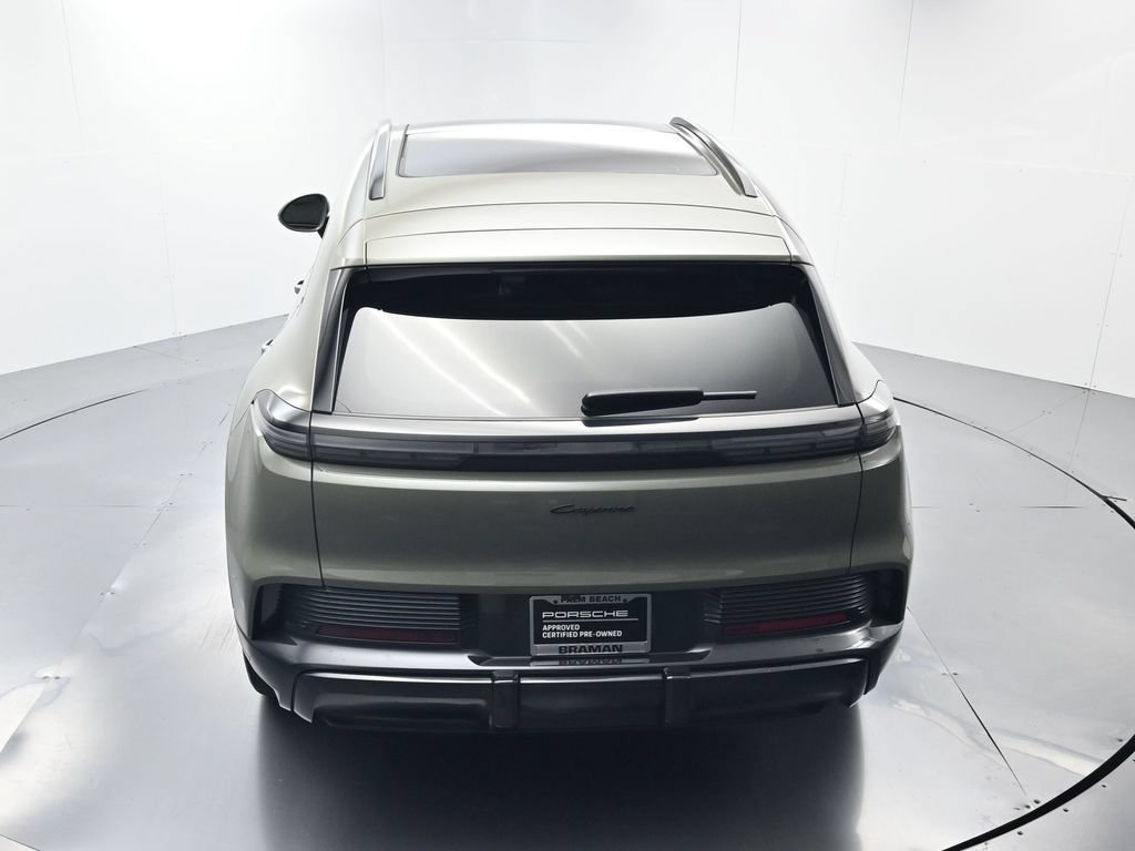 Certified 2026 Porsche Cayenne Electric AWD/4WD image 38
