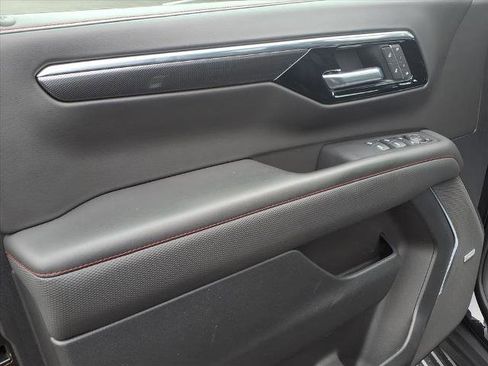 Used 2025 Chevrolet Tahoe RST w/ Comfort Package image 5