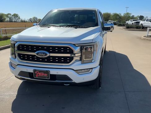 Used 2022 Ford F150 Platinum w/ Equipment Group 701A High image 4