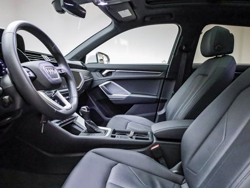 Used 2022 Audi Q3 2.0T Premium image 19