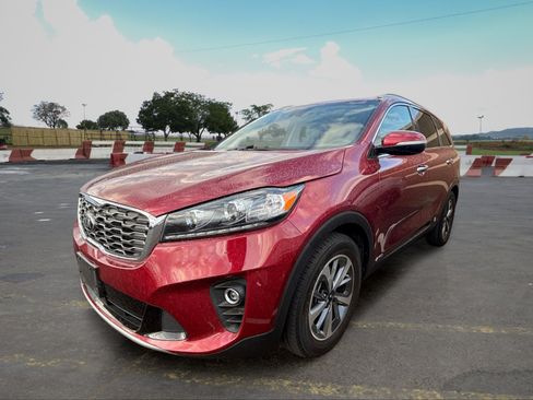 Used 2019 Kia Sorento EX AWD/4WD image 5