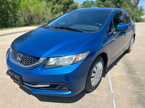 Used 2014 Honda Civic LX image 2