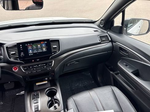 Used 2023 Honda Passport TrailSport image 21