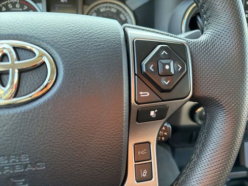 Certified 2022 Toyota Tacoma SR5 w/ Black Out Package (TMS) image 22