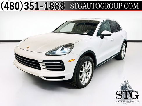Used 2022 Porsche Cayenne image 1