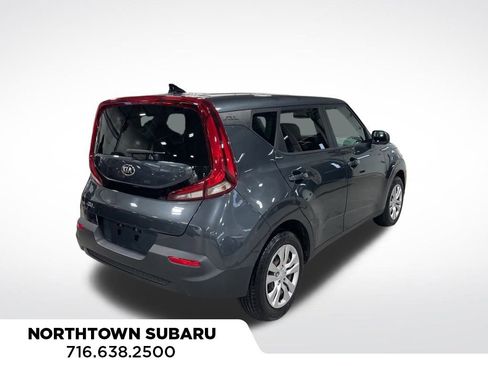 Used 2020 Kia Soul LX image 19