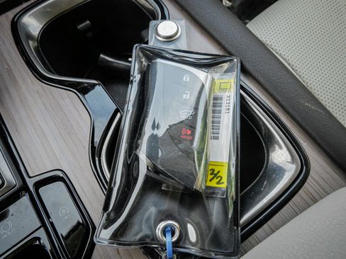 Used 2025 Lexus RX 350 Premium Plus w/ Convenience Package FWD image 35