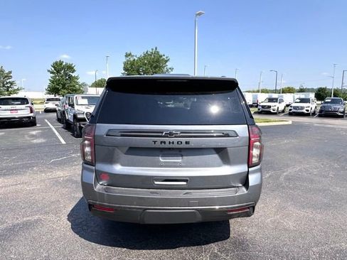 Used 2022 Chevrolet Tahoe Z71 w/ Z71 Off-Road Package AWD/4WD image 11