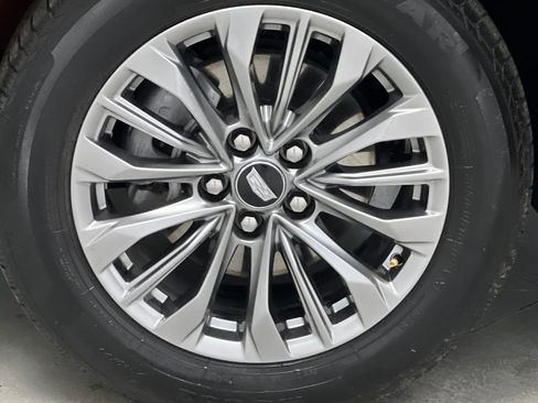 Used 2024 Cadillac XT4 Premium Luxury image 62