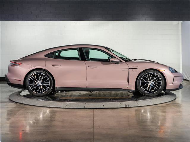 Used 2025 Porsche Taycan RWD image 8