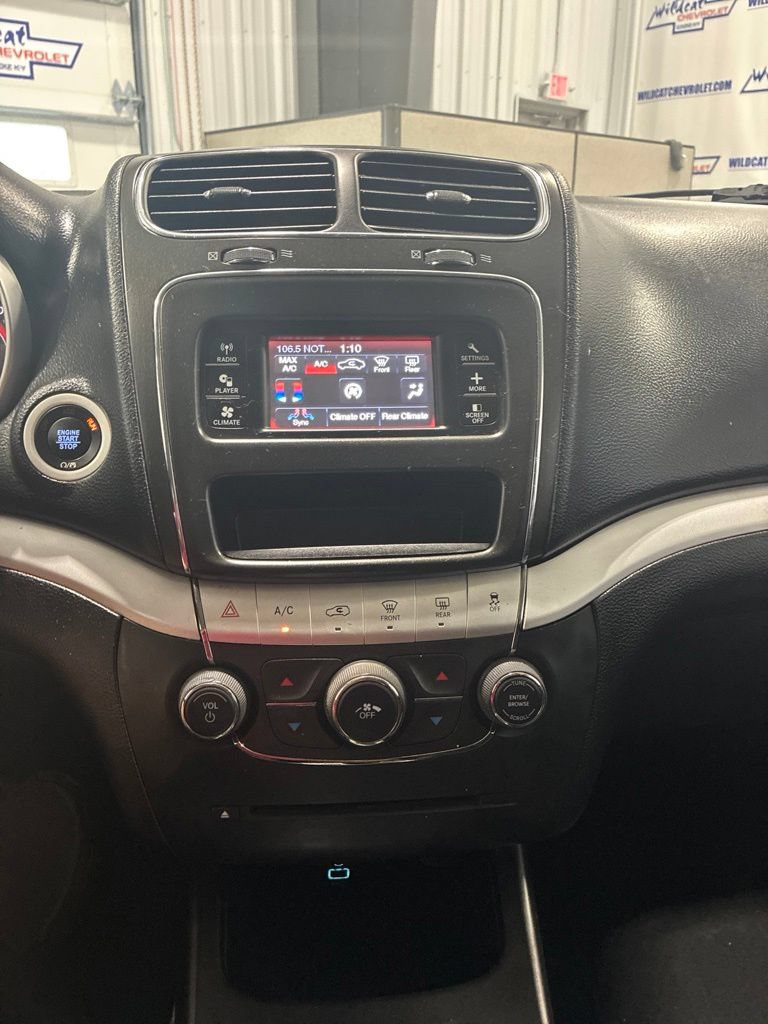 Used 2019 Dodge Journey SE w/ Connectivity Group FWD image 19