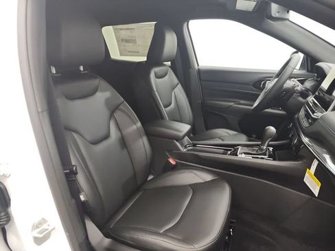 New 2026 Jeep Compass Limited AWD/4WD image 25
