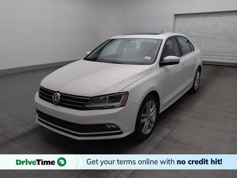 Used 2017 Volkswagen Jetta SEL FWD image 1