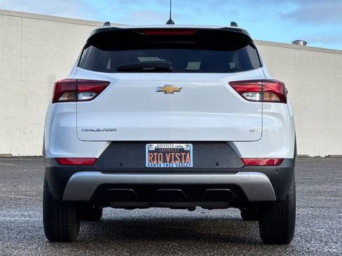 Certified 2021 Chevrolet TrailBlazer LT w/ Convenience Package image 5