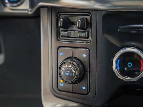 Certified 2023 Ford F150 Lariat w/ Equipment Group 502A High image 32