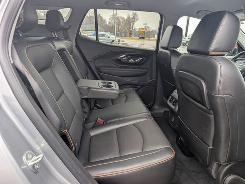 Used 2023 GMC Terrain AT4 image 34