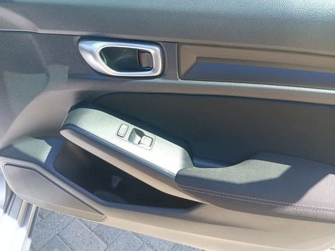 Used 2023 Honda Civic Sport image 27