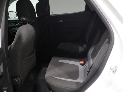 Used 2025 Chevrolet TrailBlazer LT AWD/4WD image 18
