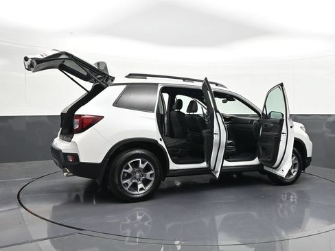 Used 2022 Honda Passport TrailSport image 40
