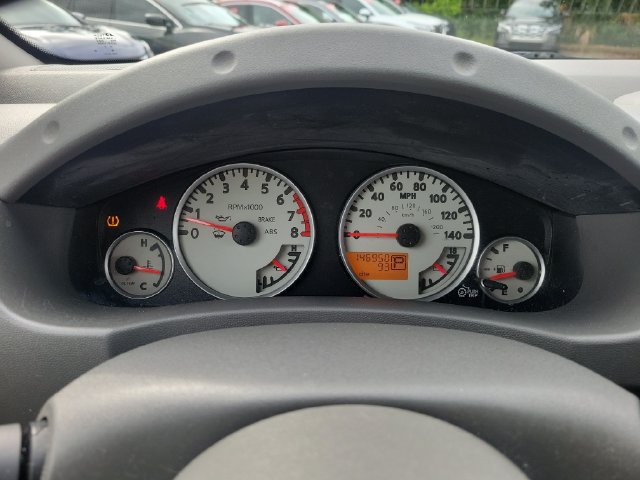 Used 2012 Nissan Frontier SV w/ Sport Appearance Pkg RWD image 21