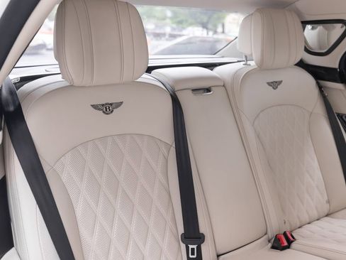 Used 2020 Bentley Mulsanne Speed RWD image 28