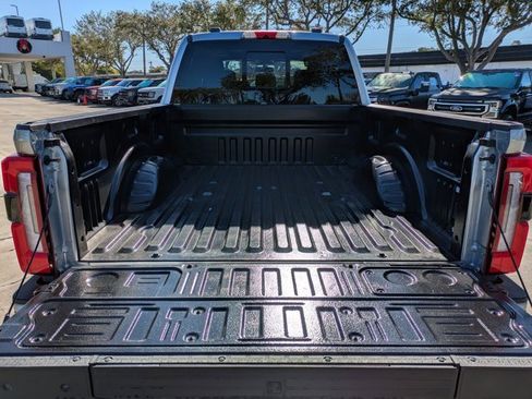 Certified 2024 Ford F350 Platinum w/ FX4 Off-Road Package image 13