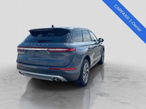 Used 2025 Lincoln Corsair AWD w/ Equipment Group 101A image 8