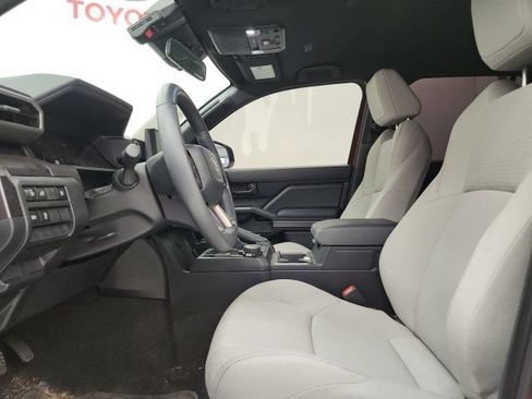 Used 2026 Toyota 4Runner SR5 AWD/4WD image 15