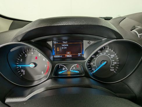 Used 2019 Ford Escape SE image 22