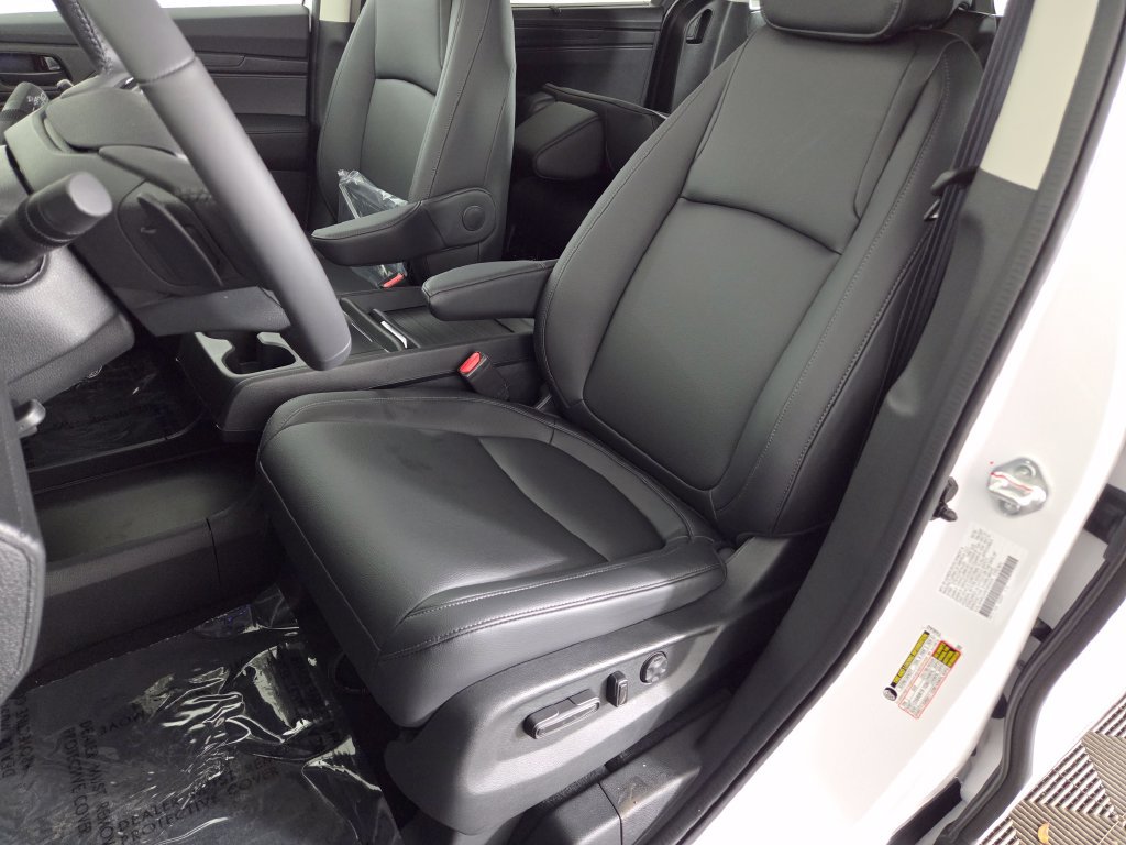 New 2027 Honda Odyssey EX-L image 17