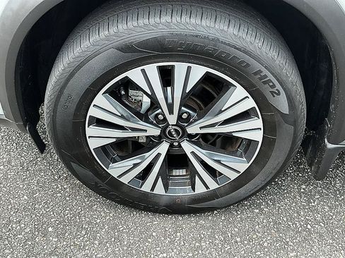 Certified 2023 Nissan Rogue SV AWD/4WD image 10