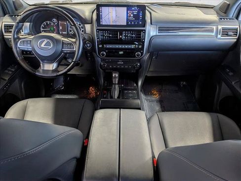 Used 2023 Lexus GX 460 Premium w/ Premium Package AWD/4WD image 18