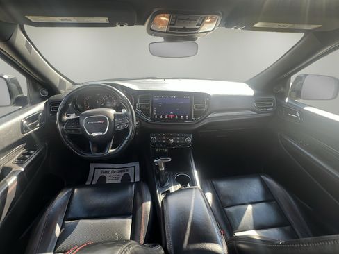 Used 2024 Dodge Durango GT image 9