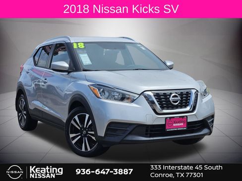 Used 2018 Nissan Kicks SV FWD image 1