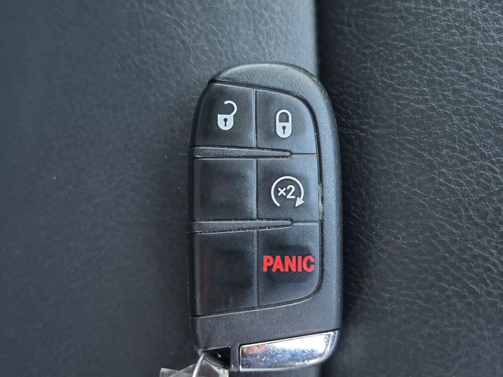 Used 2020 Jeep Renegade Limited AWD/4WD image 36