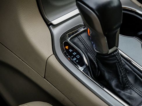 Used 2020 Jeep Grand Cherokee Limited w/ Luxury Group II RWD image 26