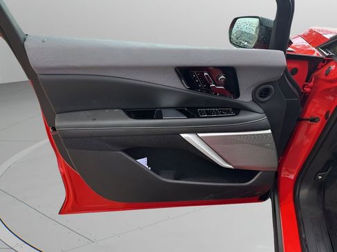 New 2026 Cadillac Optiq Sport 2 image 25