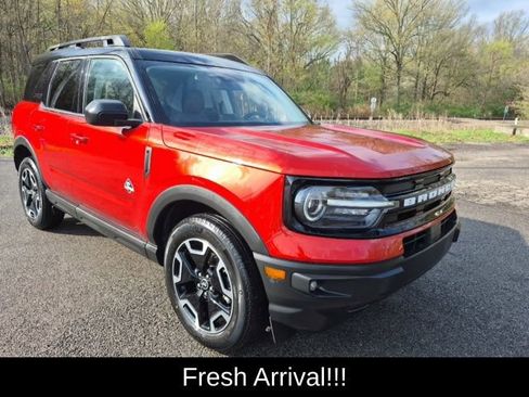 Used 2023 Ford Bronco Sport Outer Banks w/ Tech Package image 9