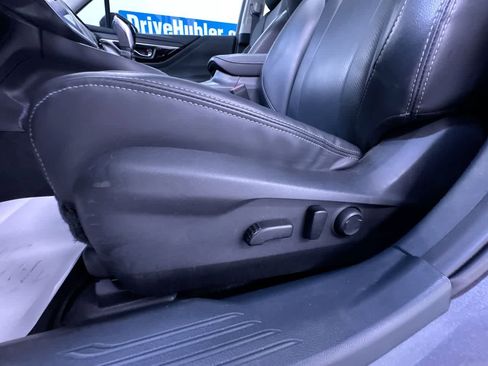Used 2022 Subaru Outback Limited AWD/4WD image 13