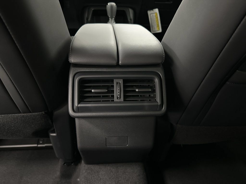 New 2026 MAZDA CX-5 Preferred AWD/4WD image 17